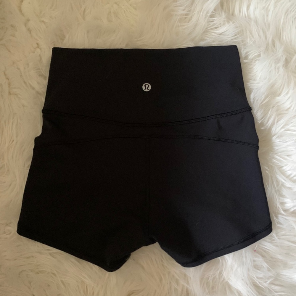 COPY - LuluLemon shorts